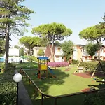 Apartament Bright Flat With Pool And Balcony Bibione