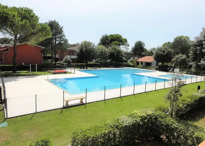 Apartment Bright Flat With Pool And Balcony Bibione